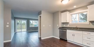 Beautiful, Spacious 4-bedroom home in Ferndale! Gallery 7