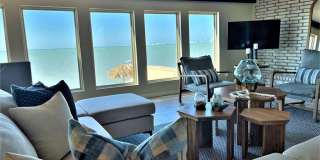 602 North Shore Gallery 23