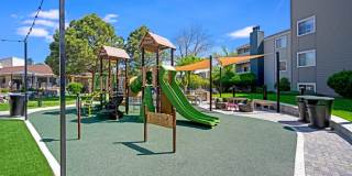 The Grove at City Center Apartments Gallery 34