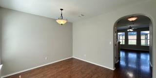 Viewable Now!  Small Dogs Accepted! Gallery 3