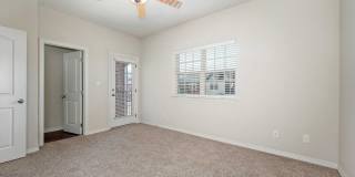 Spacious 3 Bed, 3.5 Bath Condo in Great Community! Gallery 8