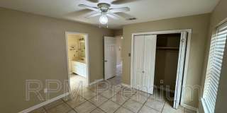 1027 Barrington Dr. Unit A Gallery 9