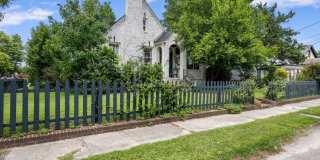 The Garden Cottage- 134 Sans Souci, Unit B Gallery 28