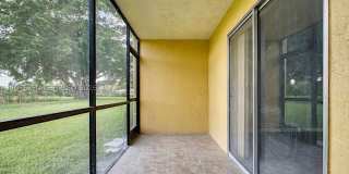 1606 Meadows Cir W Gallery 14