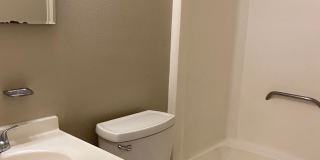 One Bedroom Apartment Gallery 19