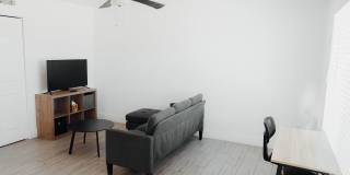 Boho On 31st- Fully Furnished Unit Gallery 4