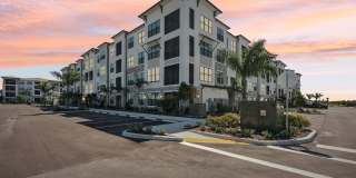 The Stadler Luxury Apartments Gallery 8