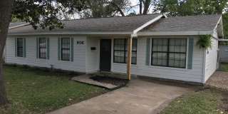 906 Old Angleton Road Gallery 1