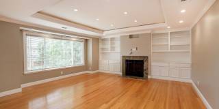 4BR/3.5BA Belmont Home with Multiple Ensuite Bedrooms, A/C & 2-Car Garage | YouTube Tour Gallery 17