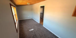 5 Bedroom House Gallery 11