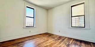 2758 Holland Ave Gallery 5