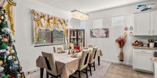 6545 NW Oaklawn Way Gallery 13