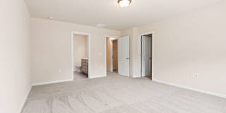 Like-New Townhome Walk to Downtown | Garage + Internet Included Gallery 12