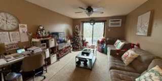 139 King Street unit: 204 Gallery 1