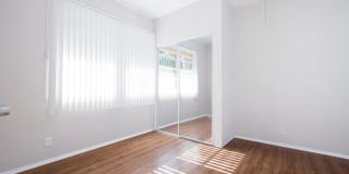 6201 Fountain Ave. Gallery 7