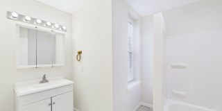 HUGE 3 BED 2 bath NEAR TEMPLE UNIVERSITY Available Now Gallery 12