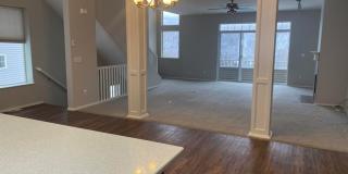 Stunning 3 Bed/2.5 Bath Eagle River Townhome with Unmatched Views! Gallery 5