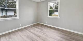 3336 Myra St Gallery 11