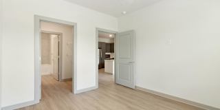 The Belle at the Lamar Gallery 47