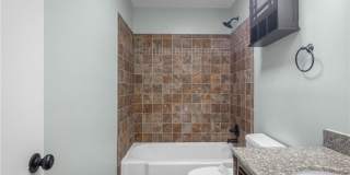 552 S 22nd Avenue Gallery 29