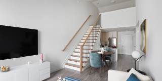 The Walcott Hackensack Gallery 20