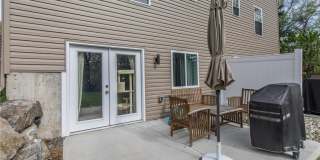 221 Craig Avenue Gallery 3