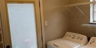 213 W ESPLANADE Avenue Gallery 24