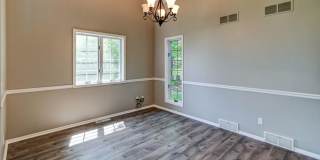 Beautifully updated 4 bedroom home in Southbridge, Waunakee Gallery 13