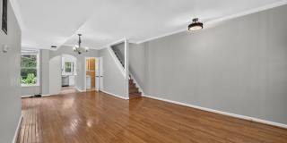 Gorgeous 6br/3.5a with Deck/Patio/Common Space Steps to Columbia Heights! Gallery 3