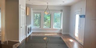 Vanderbilt Place - Wonderful Location 3 bedrooms/3 1/2 baths Gallery 11