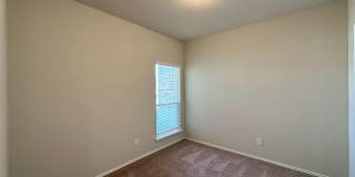 Viewable NOW!  Small Pets Accepted! Gallery 22