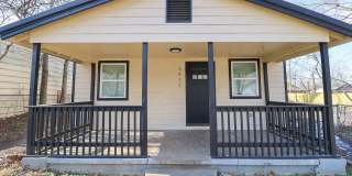 Beautifully Redone 3 Bedroom House! Available for Immediate Move in! Gallery 1