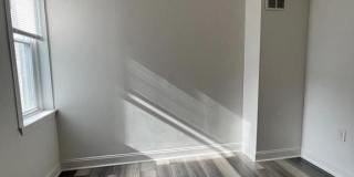 2430 CARPENTER STREET Gallery 16