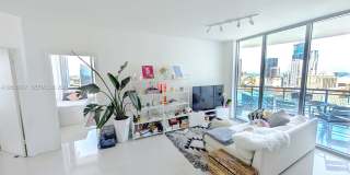 350 South Miami Avenue Gallery 4