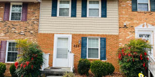 2 Bedroom, 1.5 Bath Townhouse Gallery 1