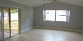 17883 SW 5 ST Gallery 15