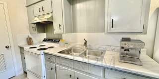 1105 52nd St Gallery 16