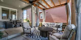 Gorgeous 4 bedroom 4 bathroom Reunion home Gorgeous 4 bedroom 4 bathroom Reunion home Gallery 19