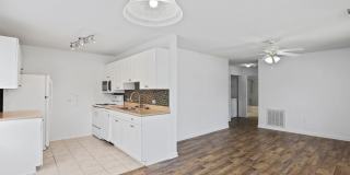 Immaculate 2-Bedroom Ground-Floor Villa in Bluffton’s Old South Villas - Available Sept 2! Gallery 1