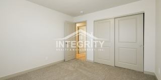 4 Bed/2.5 Baths, 1741 Sqft - 6475 W Kingsley Ave Gallery 22