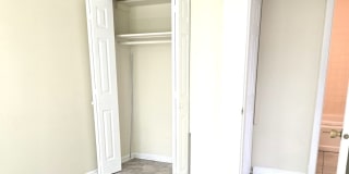 1751 Queensbury Circle Gallery 7