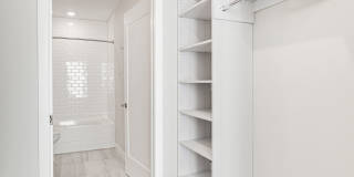 Nolan Mains Gallery 33