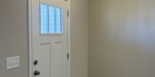2216 Campbell Loop Gallery 1