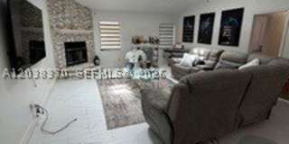 209 42nd St. Gallery 4