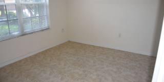 Beautiful 3 bedroom home with a den or office located in the prestigious Southern Dunes man gated golf community! Gallery 18