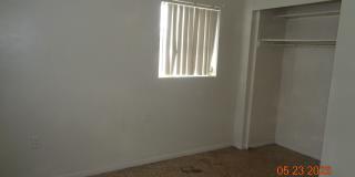 2 Bed/ 1.5 Bath Home with Bonus Room Gallery 7