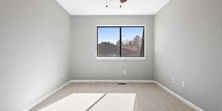 Room in 3 Bedroom Home at Finley Forest Dr Gallery 12