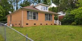 618 W Horah Street Gallery 1