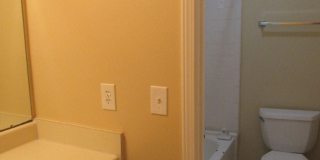 Convenient to Navy Federal & Pine Forest/Nine Mile Road area! Gallery 6
