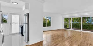 9200 E Bay Harbor Dr Gallery 3